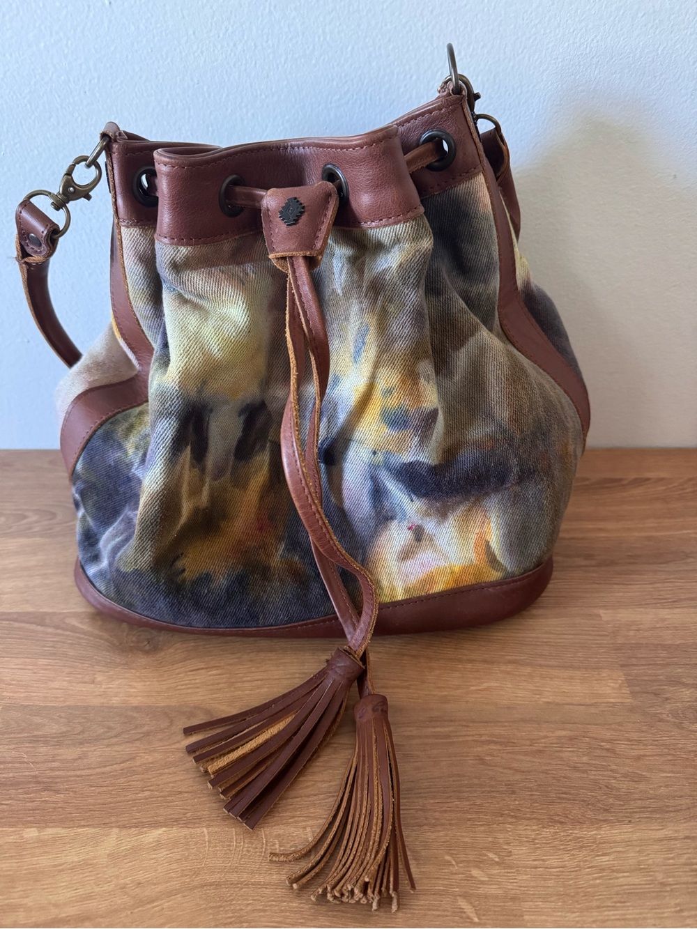 Nena & co. Ooakshell rare Bucket Bag with cafe Leather Trim